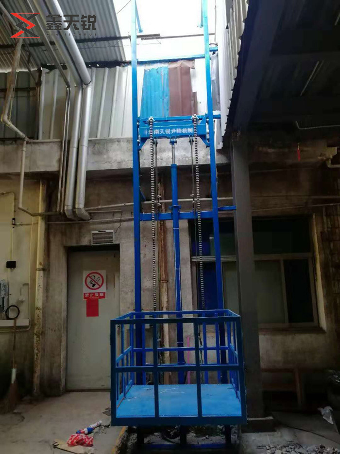 海西导轨式升降货梯